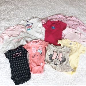 NB & 0-3M - Lot of 9 baby girl onesies, bodysuits